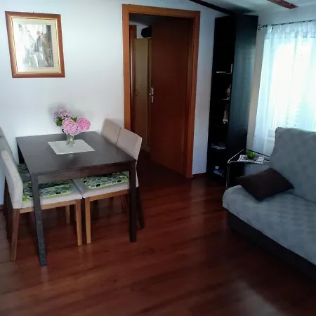 Paula شقة Kaštela