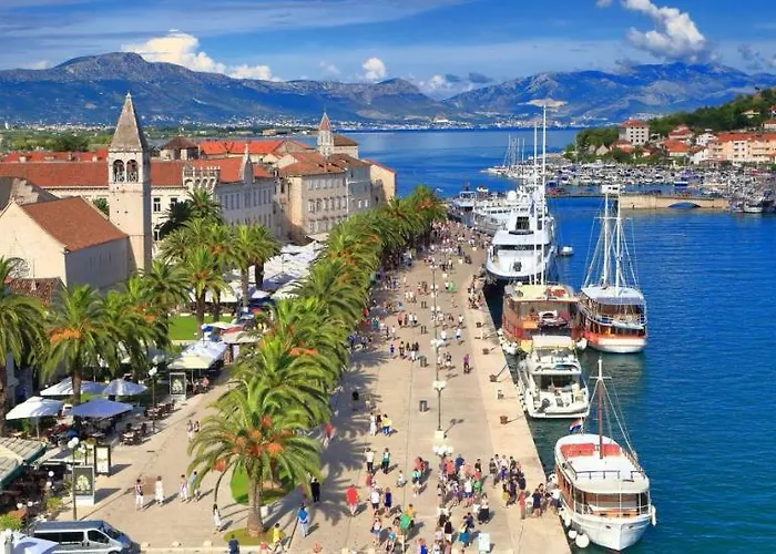 Daire Paula Kastela